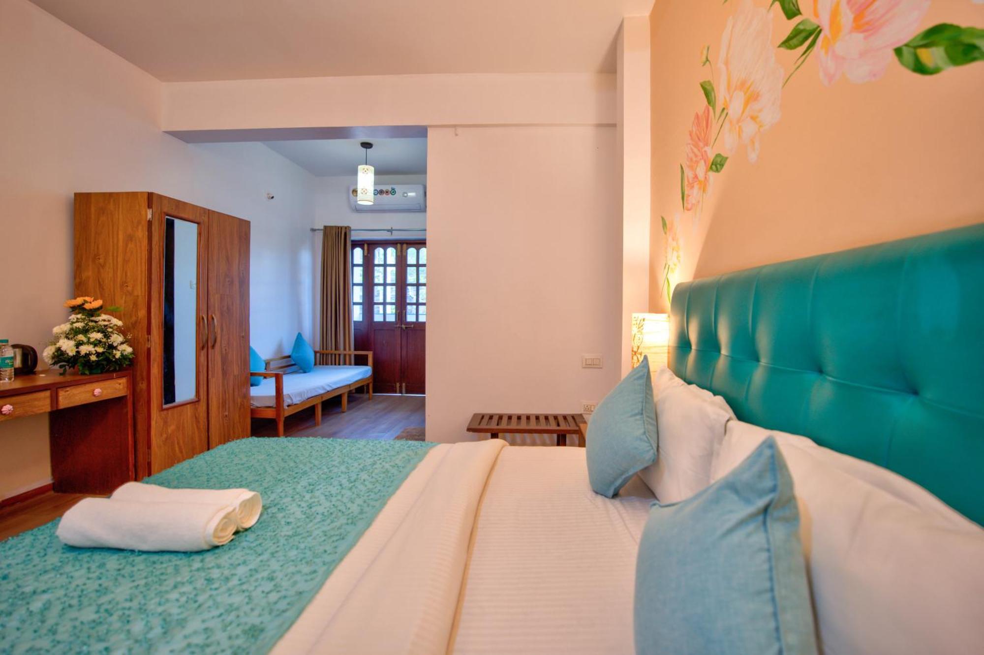 Resort Martins Siesta , A Portuguese Heritage Resort In Calangute Arpora Exteriör bild