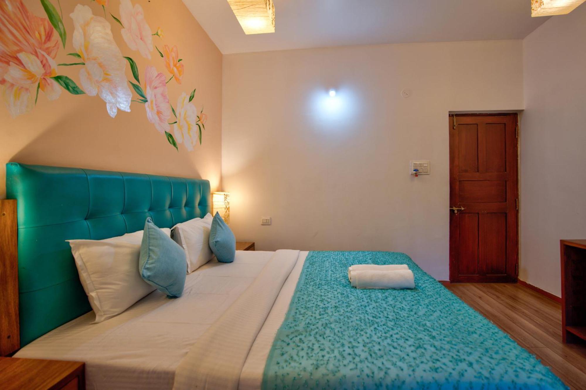 Resort Martins Siesta , A Portuguese Heritage Resort In Calangute Arpora Exteriör bild