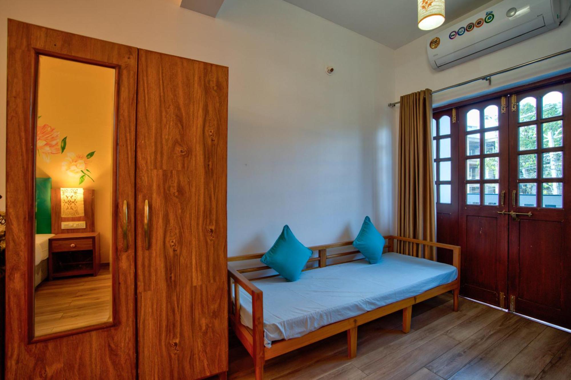 Resort Martins Siesta , A Portuguese Heritage Resort In Calangute Arpora Exteriör bild